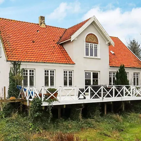 Holiday Iv Ferienhaus